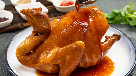 從明天起，路過這(zhè)裏的(de)人(rén)要(yào / yāo)注意了(le／liǎo)